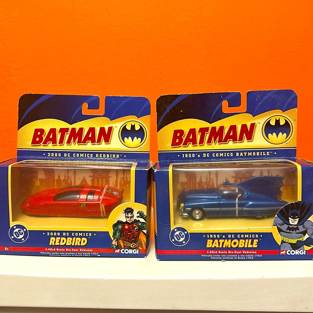 A set of BatMan DC Comics
1:43 scale Die Cast Vehicles